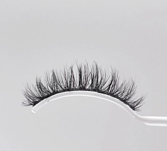 Short False Lashes- Ann