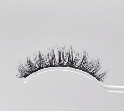Short False Lashes- Ann